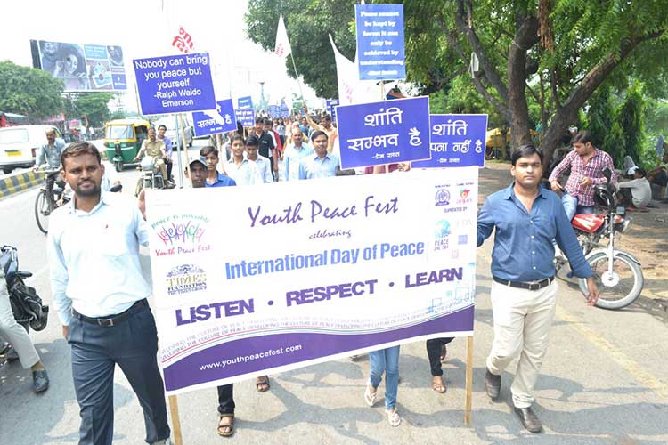 600 Youth join to celebrate Peace Day in Lucknow