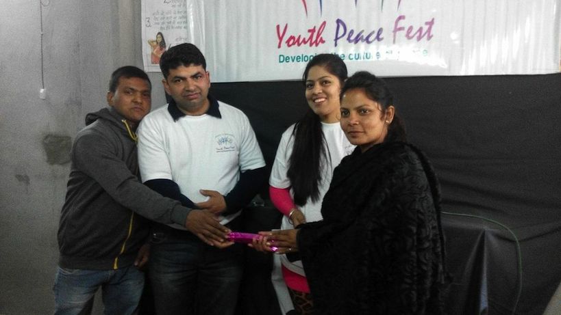 YPF Jalandhar’s Peace Activity at ‘Rani Beauty Academy’