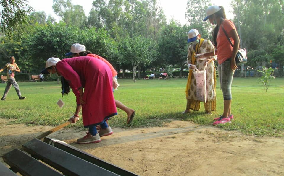 Swachhta Campaign Conducted by YPF in Janakpuri District Park, New Delhi