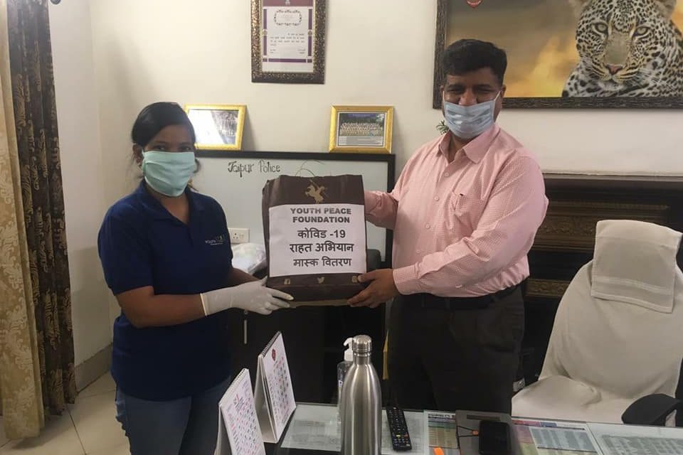 YPF Team distributed Masks to Needy People