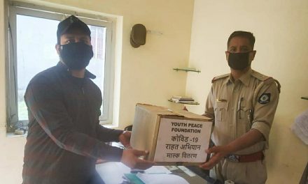 Mask distribution to SHO by YPF Kangra Team