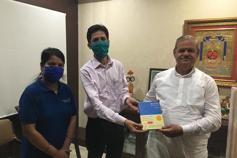 Mask Distribution by Jaipur Team